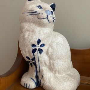 Dedham Pottery Hand Painted Sitting Cat Figurine
